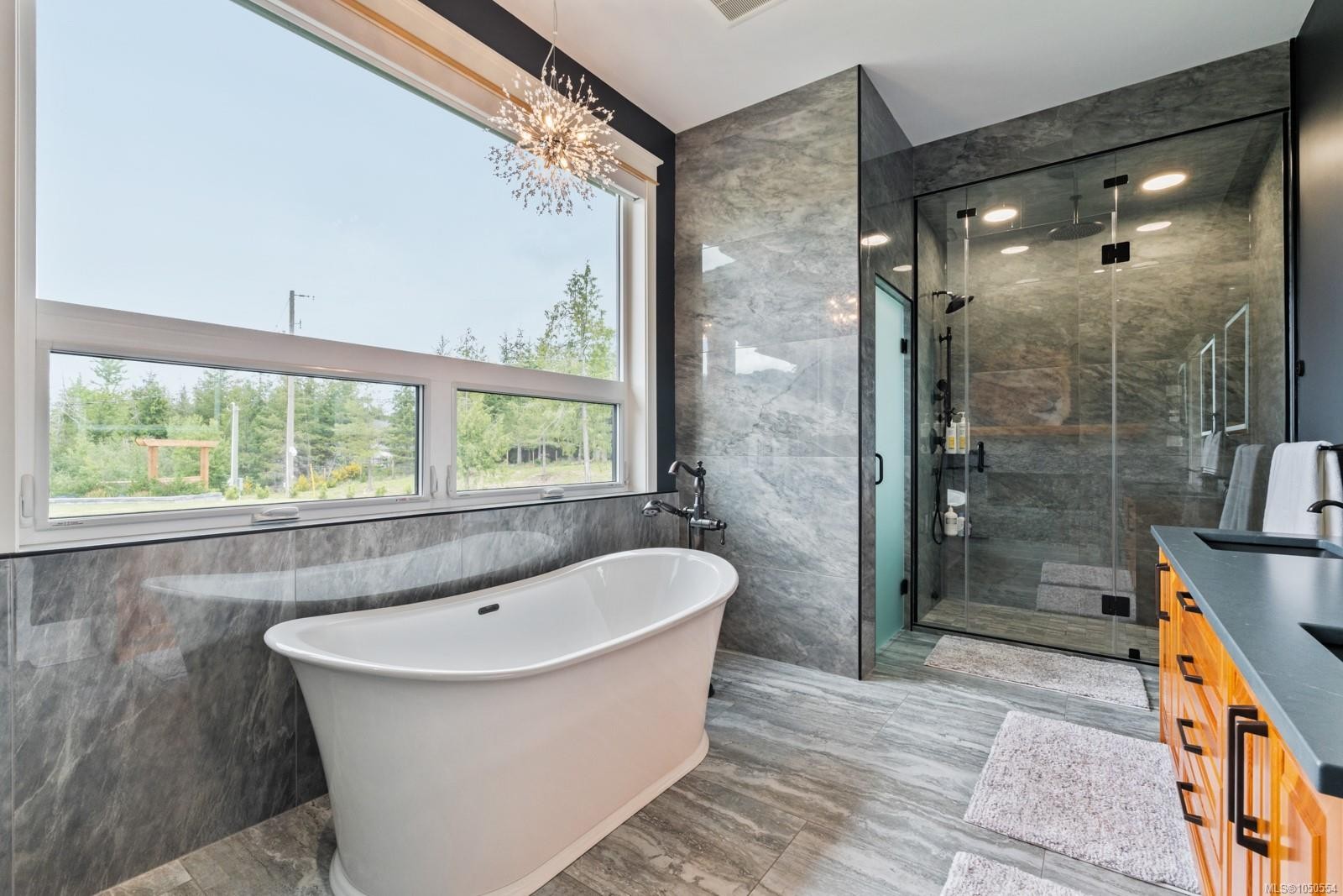 2833 Woodcroft Pl, Shawnigan Lake, BC