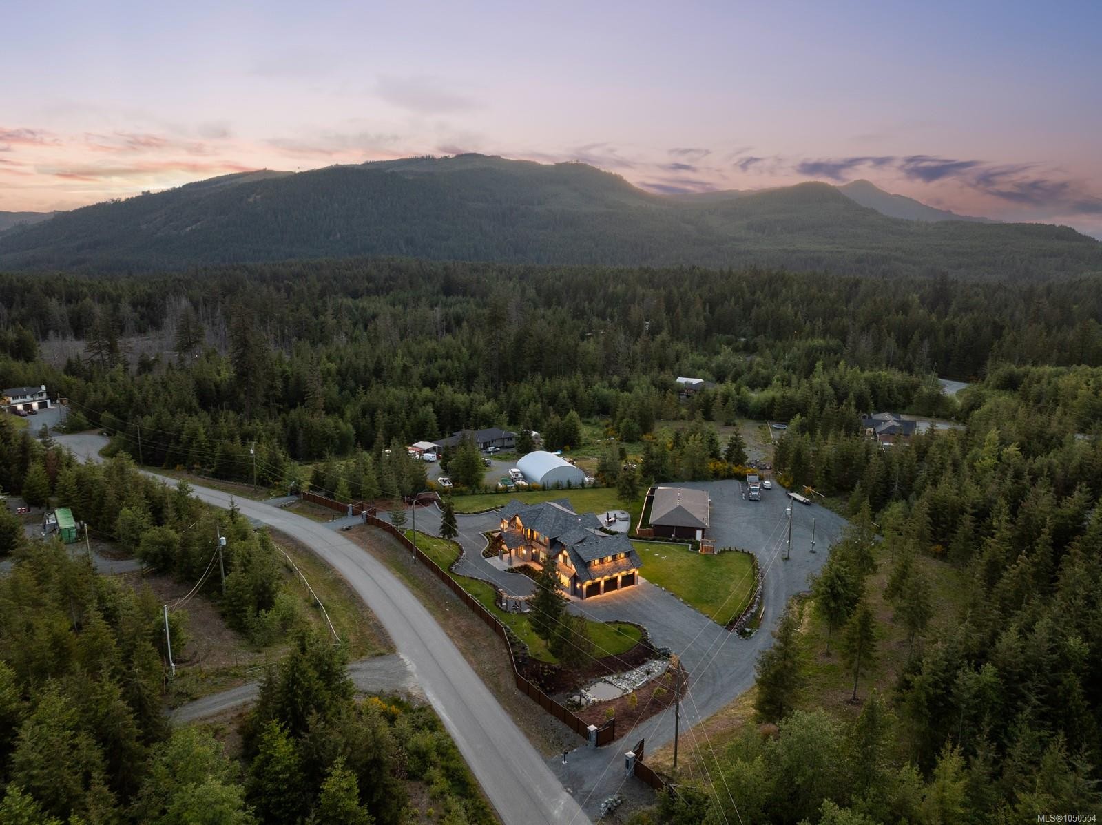 2833 Woodcroft Pl, Shawnigan Lake, BC
