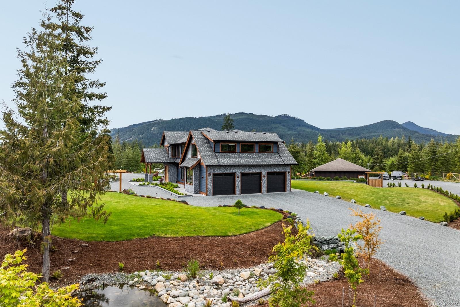 2833 Woodcroft Pl, Shawnigan Lake, BC