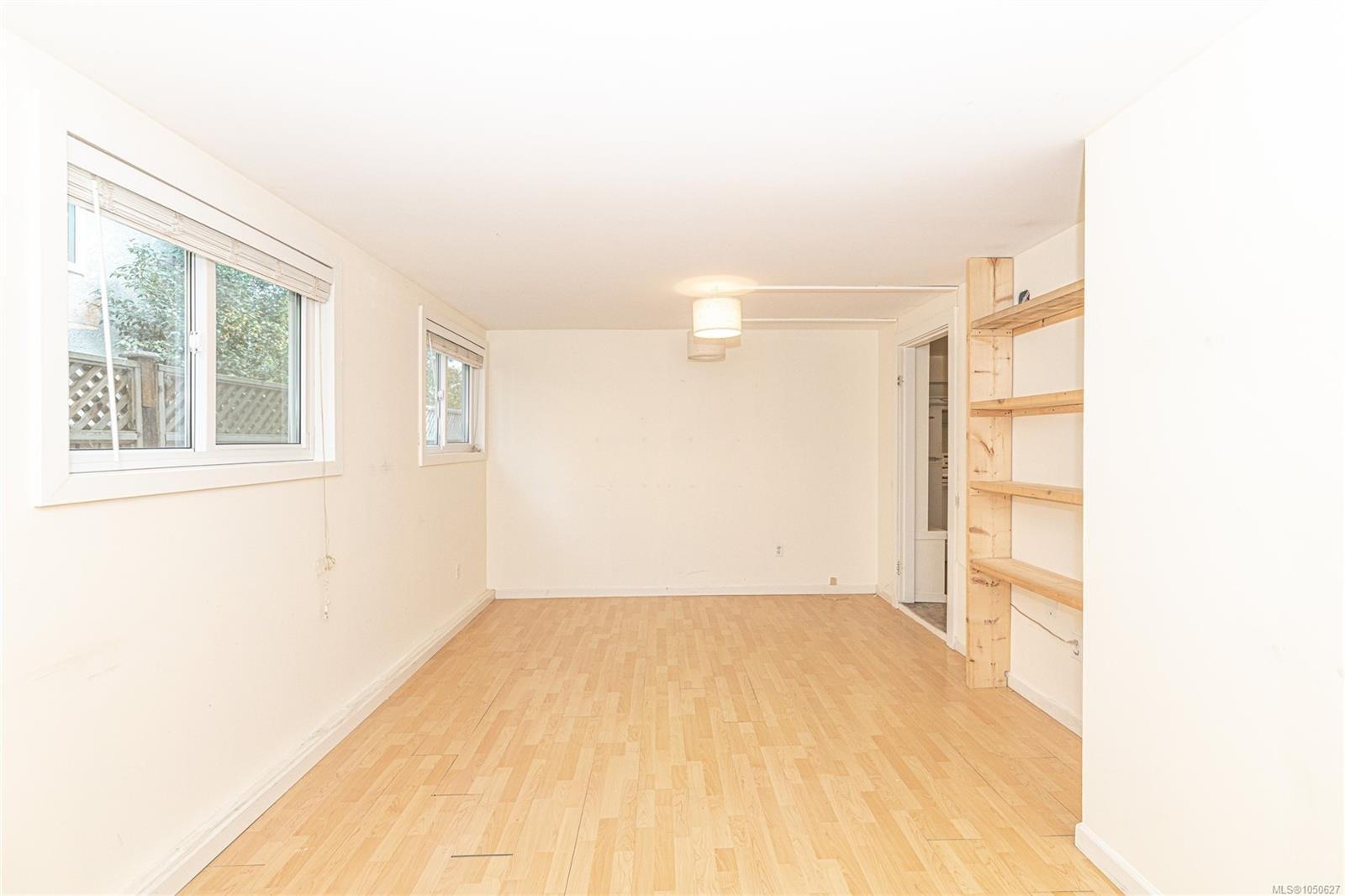 1711 Christmas Ave, Saanich, BC