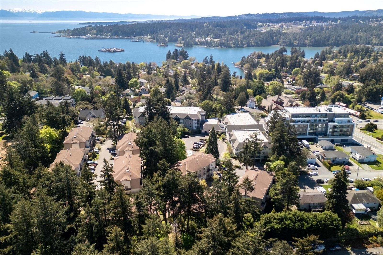 #604-288 Eltham Rd, View Royal, BC