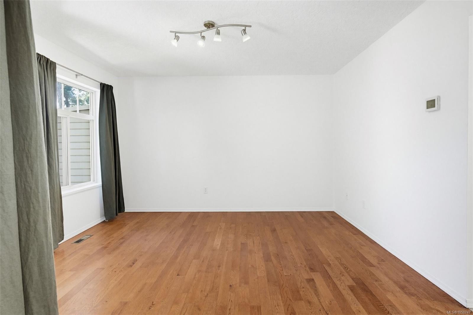 #604-288 Eltham Rd, View Royal, BC