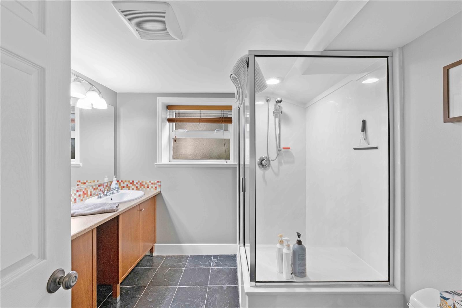 1461 Derby Rd, Saanich, BC
