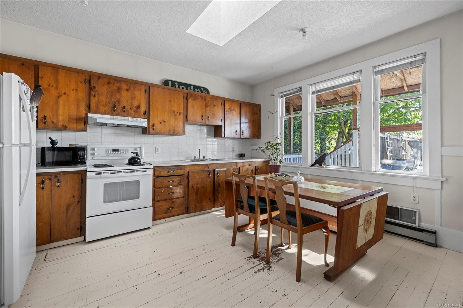 147 Victoria Rd, Nanaimo, BC