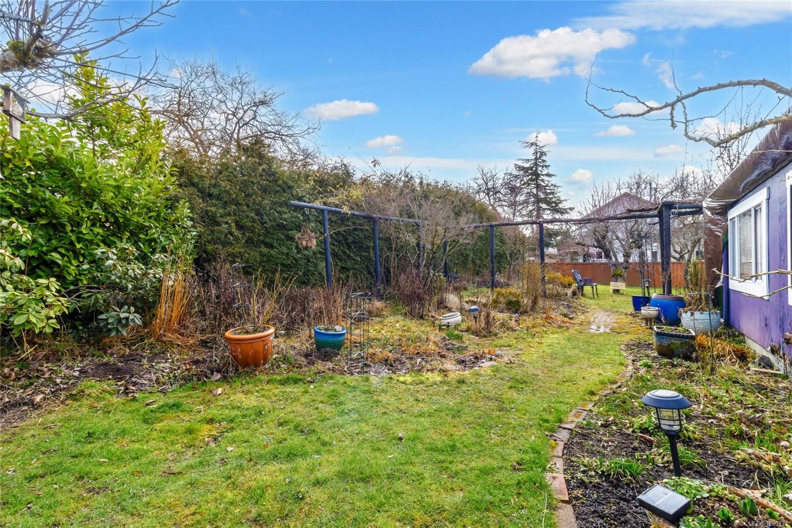1747 Newton St, Victoria, BC