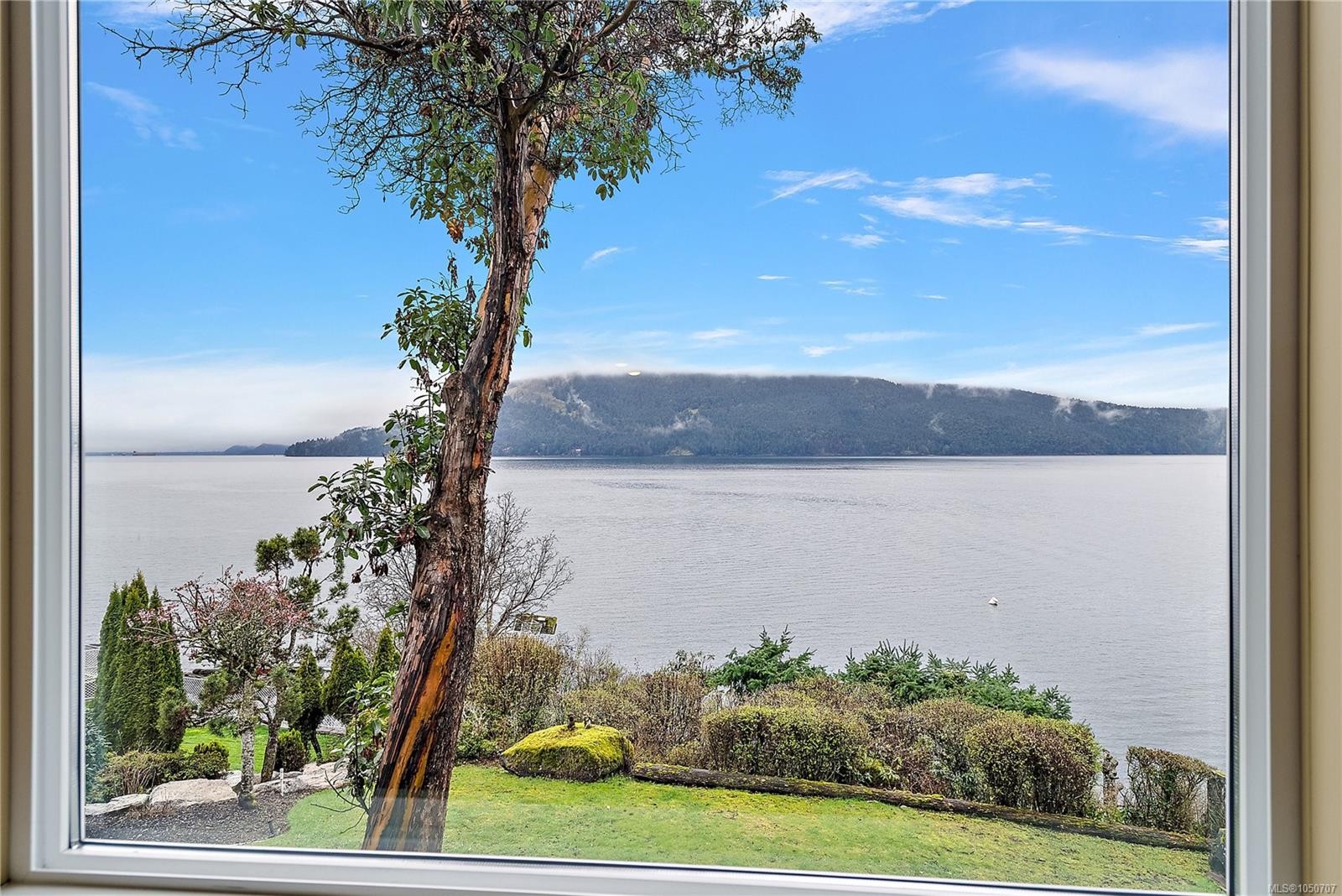 976 Lands End Rd, North Saanich, BC