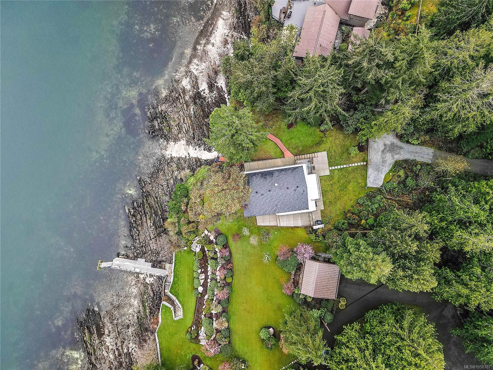 976 Lands End Rd, North Saanich, BC