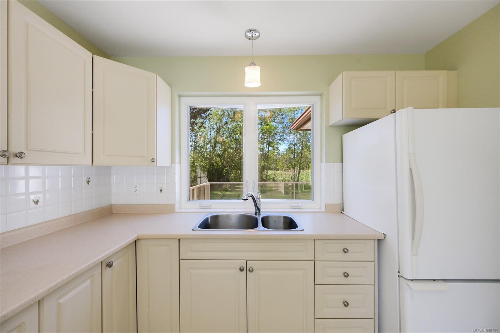 574 Cedar Cres, Cobble Hill, BC