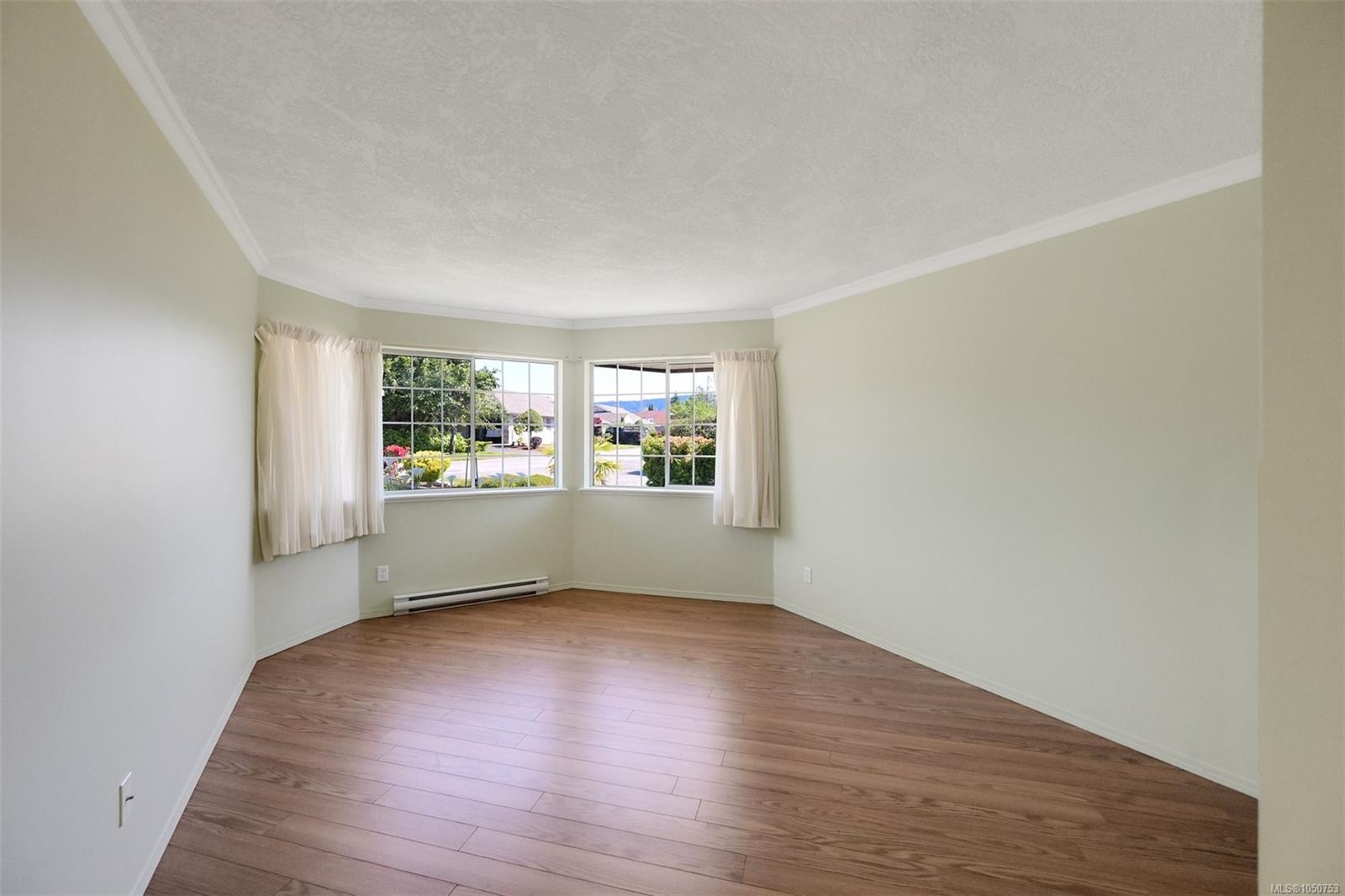 574 Cedar Cres, Cobble Hill, BC
