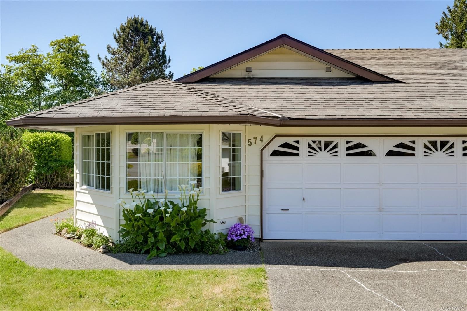 574 Cedar Cres, Cobble Hill, BC