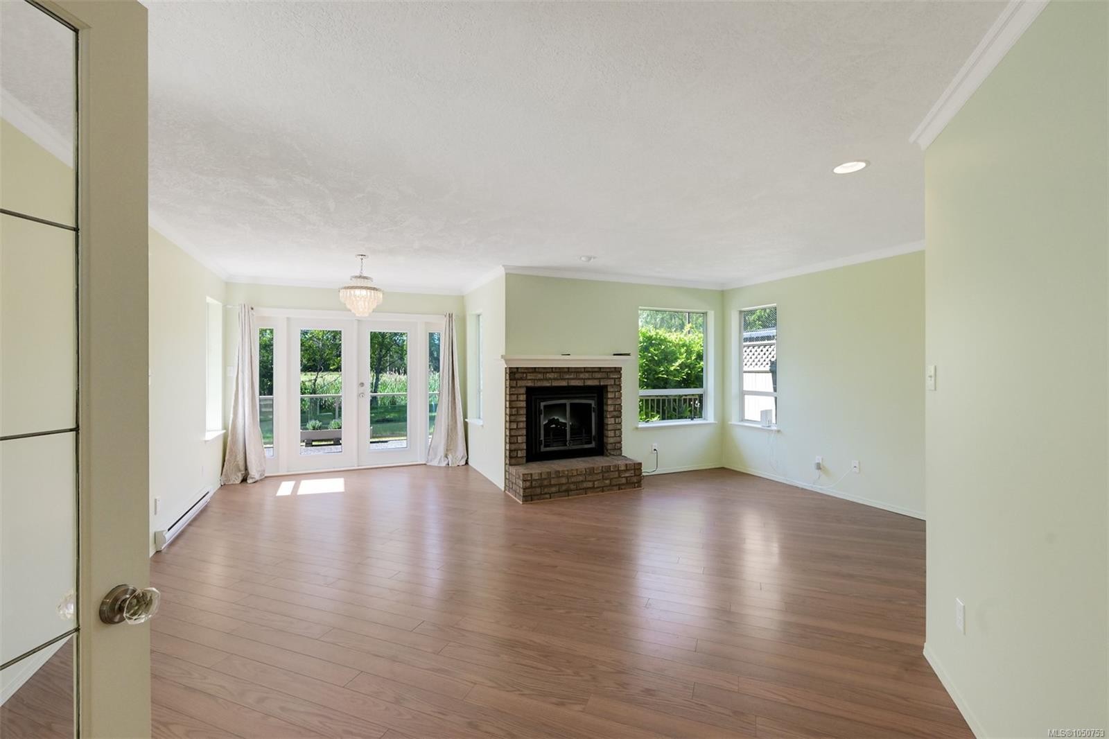 574 Cedar Cres, Cobble Hill, BC