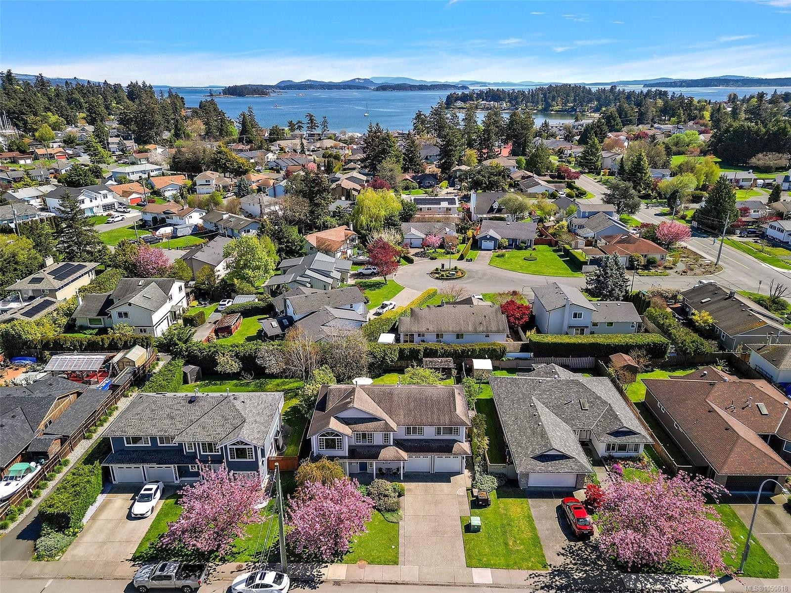 10347 Bowerbank Rd, Sidney, BC