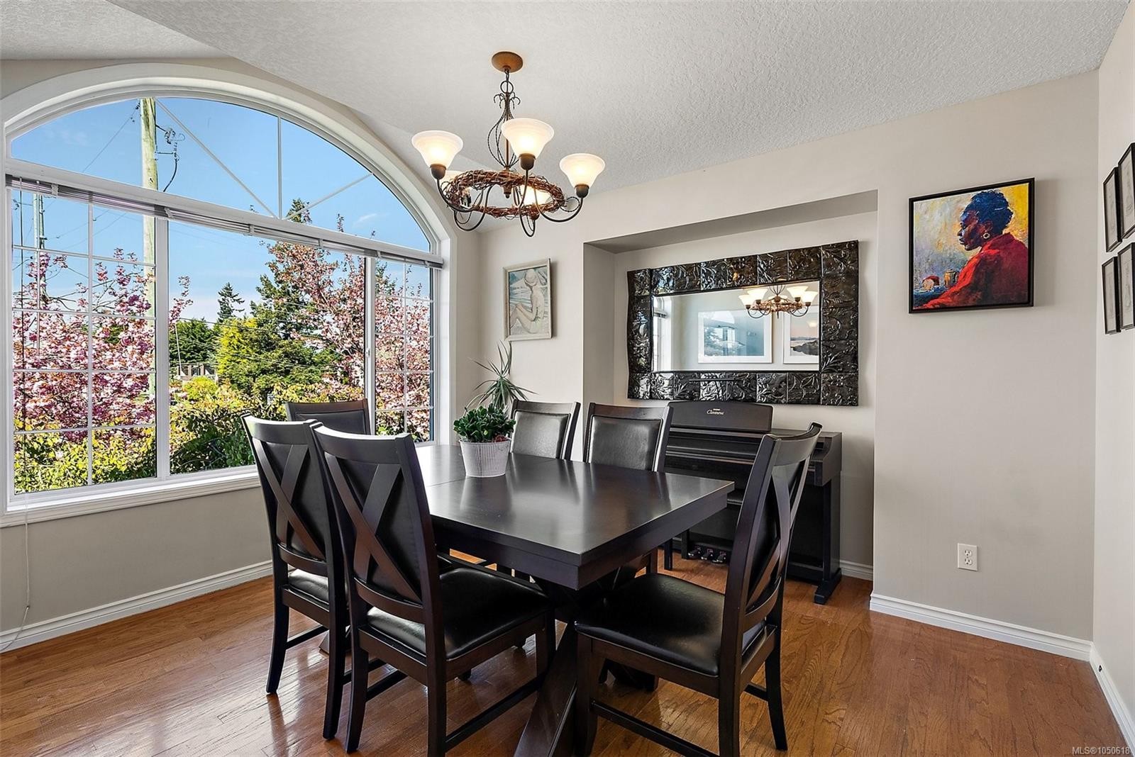 10347 Bowerbank Rd, Sidney, BC