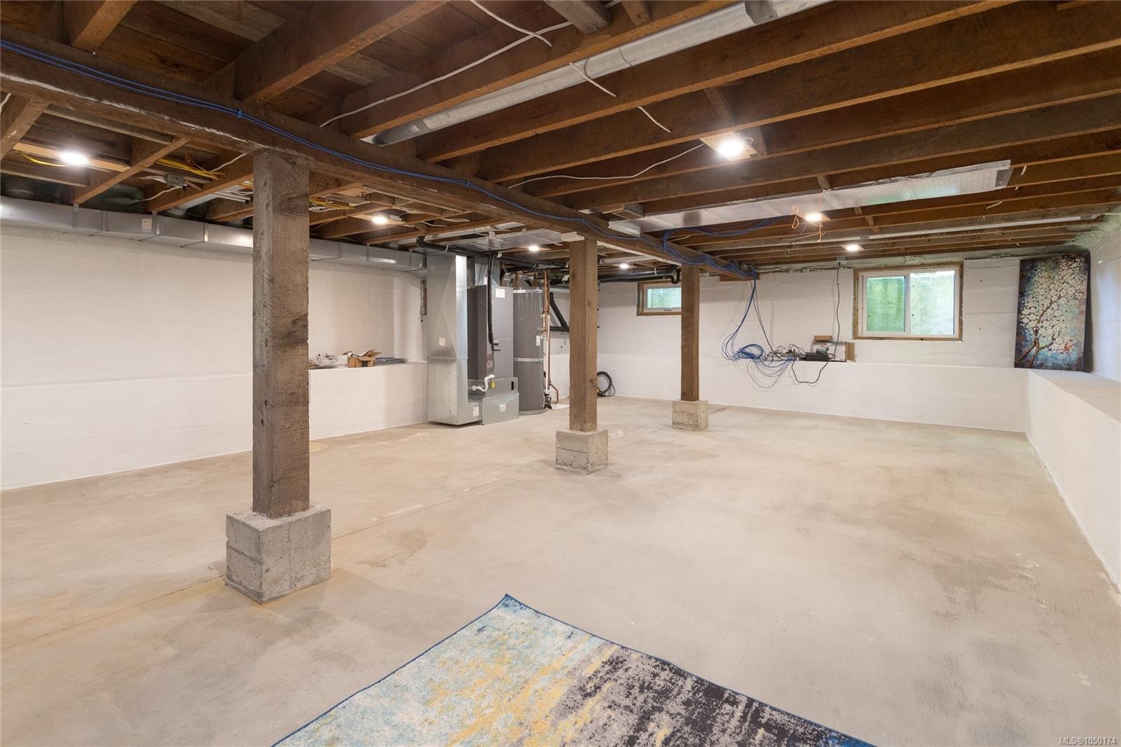 9646 Fifth St, Sidney, BC
