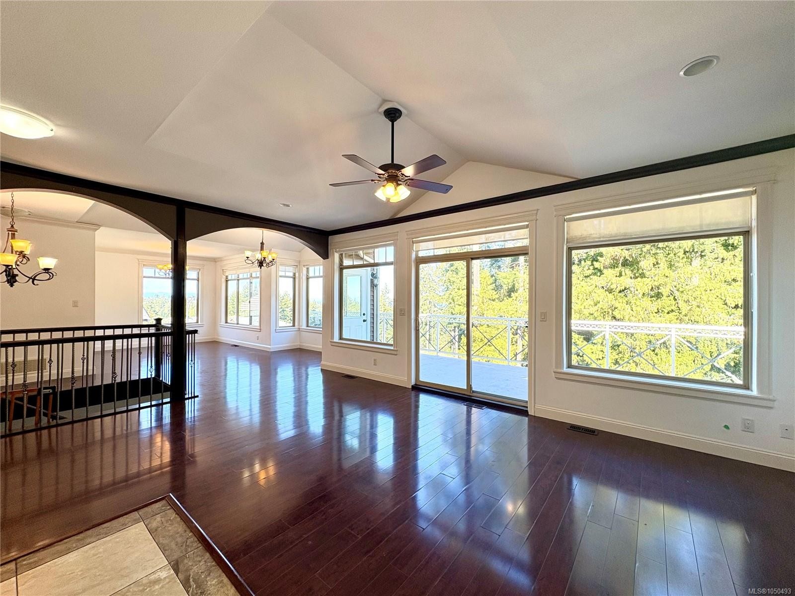 5739 Bradbury Rd, Nanaimo, BC