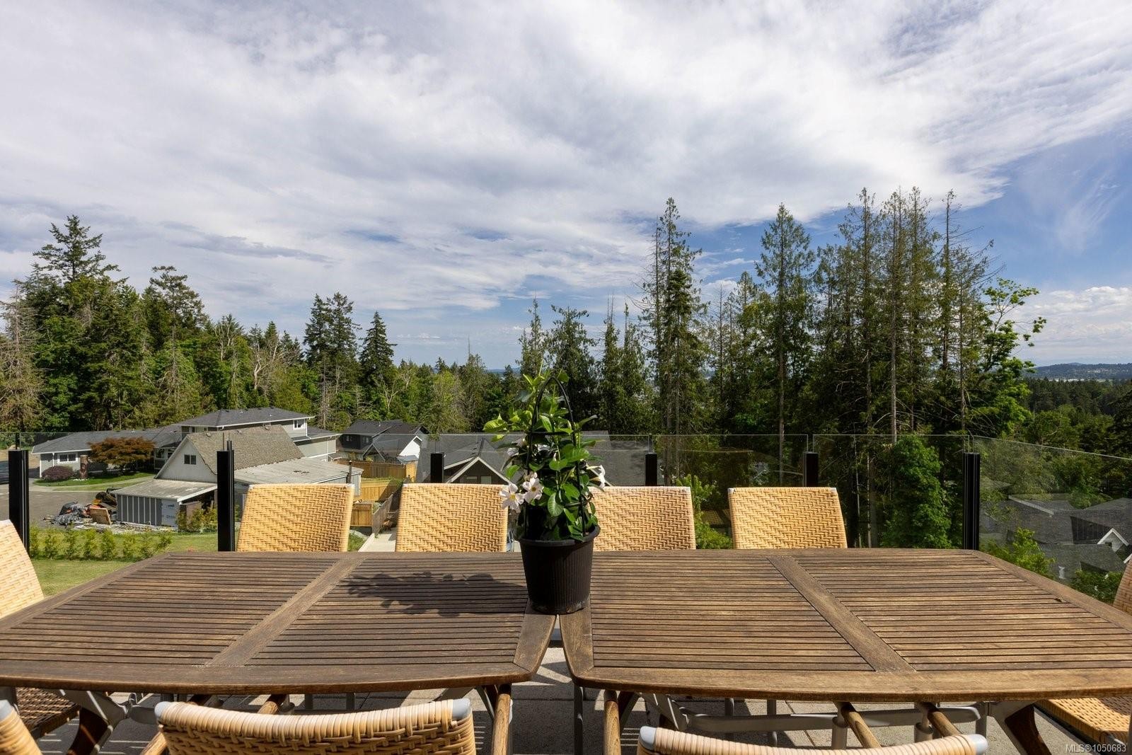 10900 Greenpark Dr, North Saanich, BC