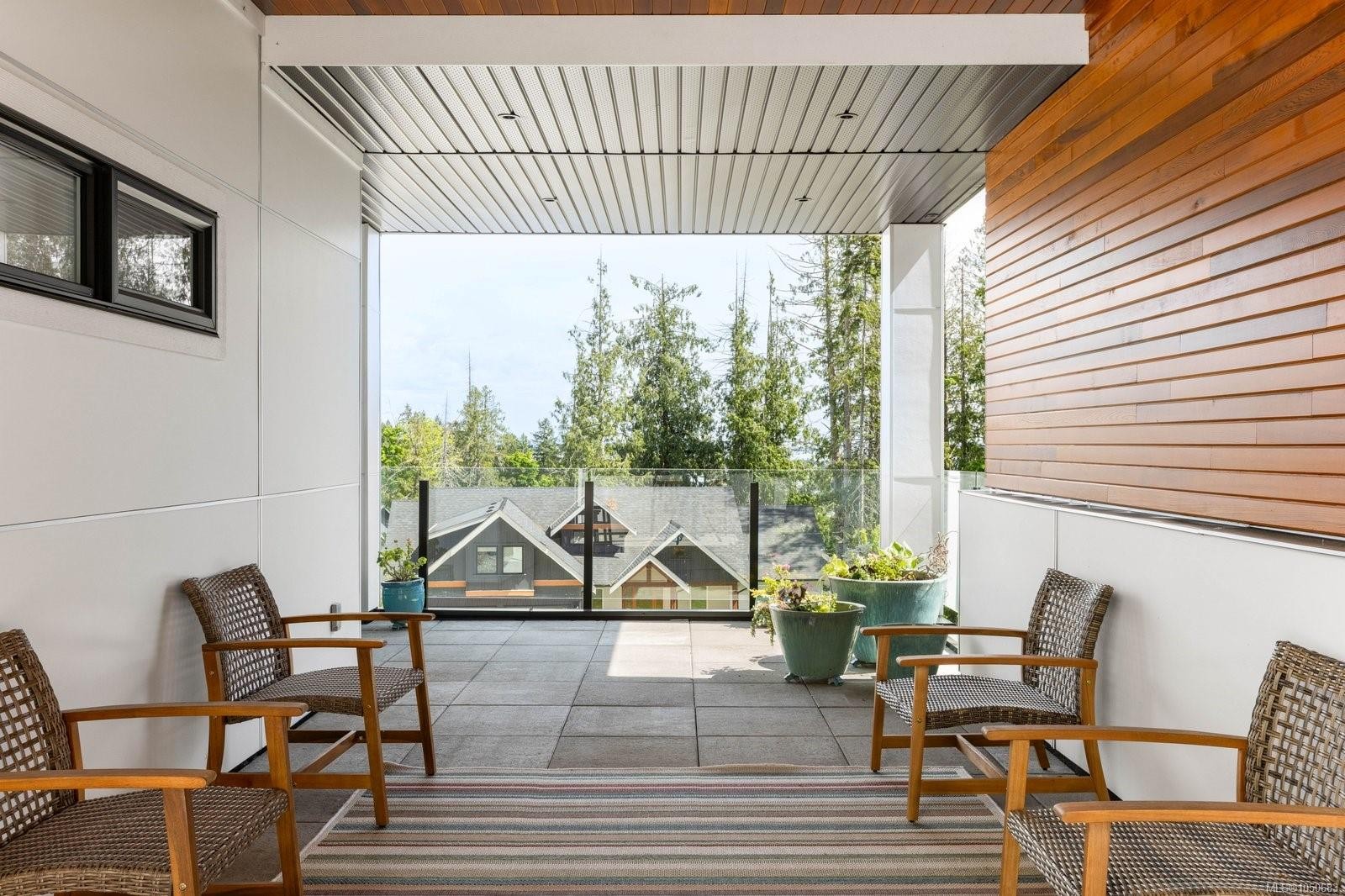 10900 Greenpark Dr, North Saanich, BC