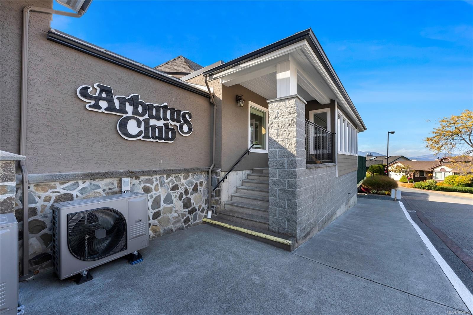 3673 Arbutus Dr North, Cobble Hill, BC