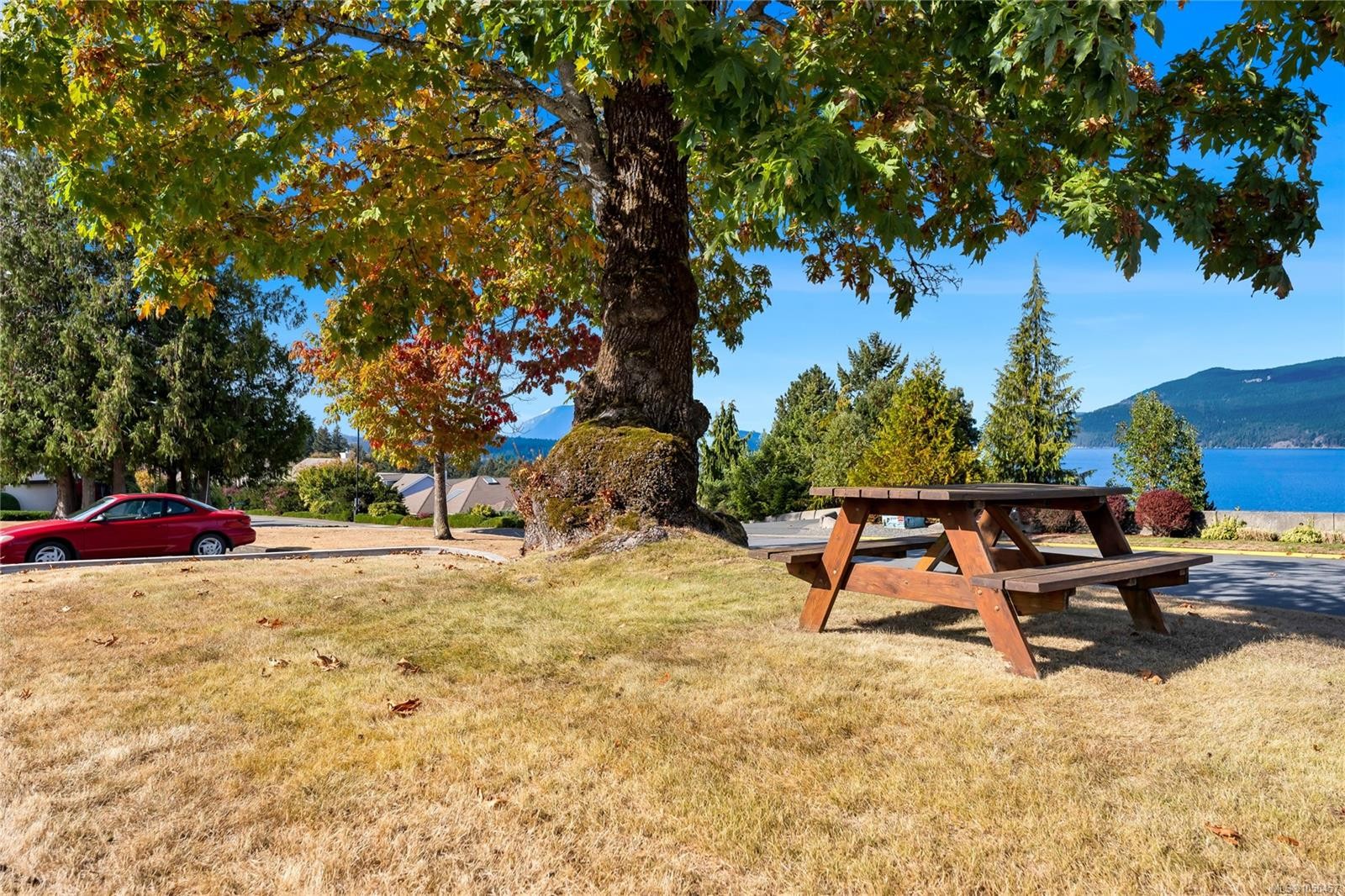 3673 Arbutus Dr North, Cobble Hill, BC