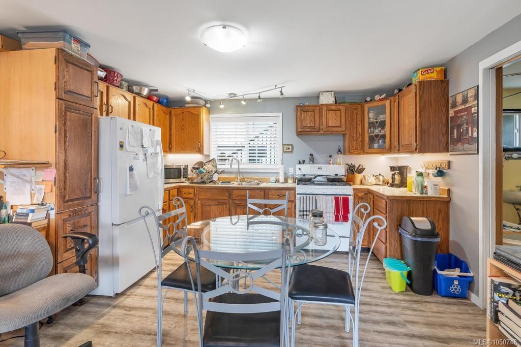 11090 Chemainus Rd, Saltair, BC