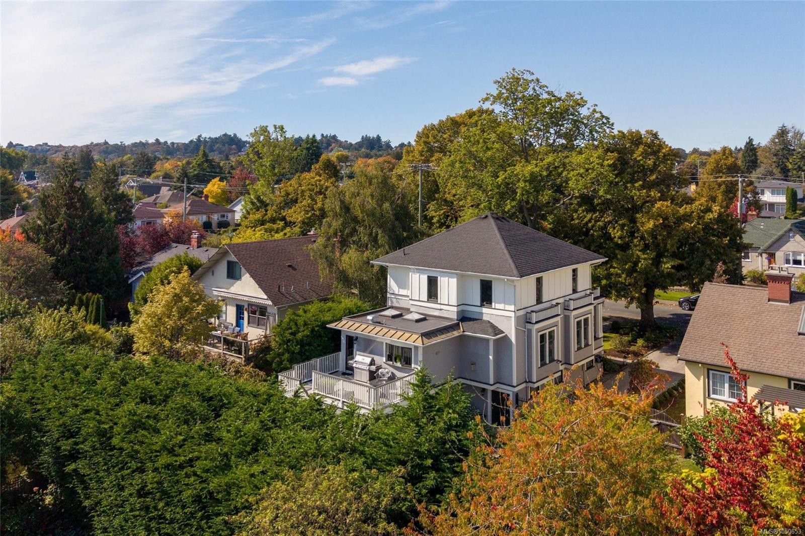 1033 Monterey Ave, Oak Bay, BC