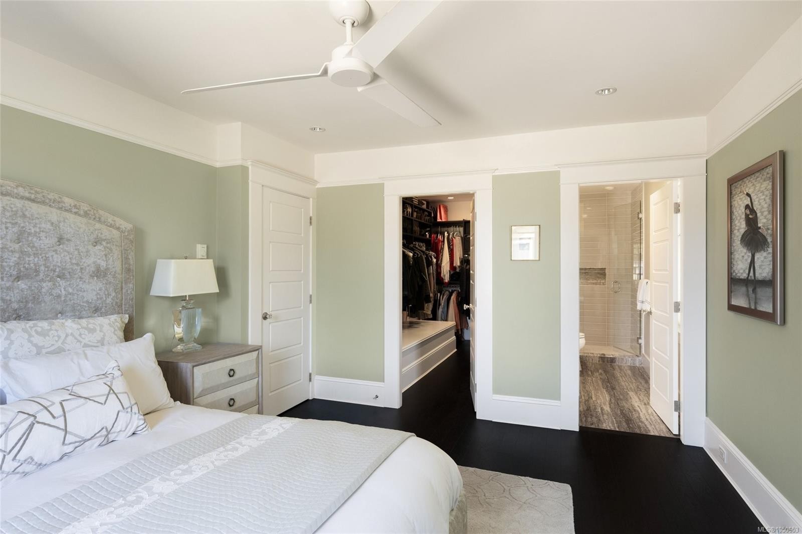1033 Monterey Ave, Oak Bay, BC