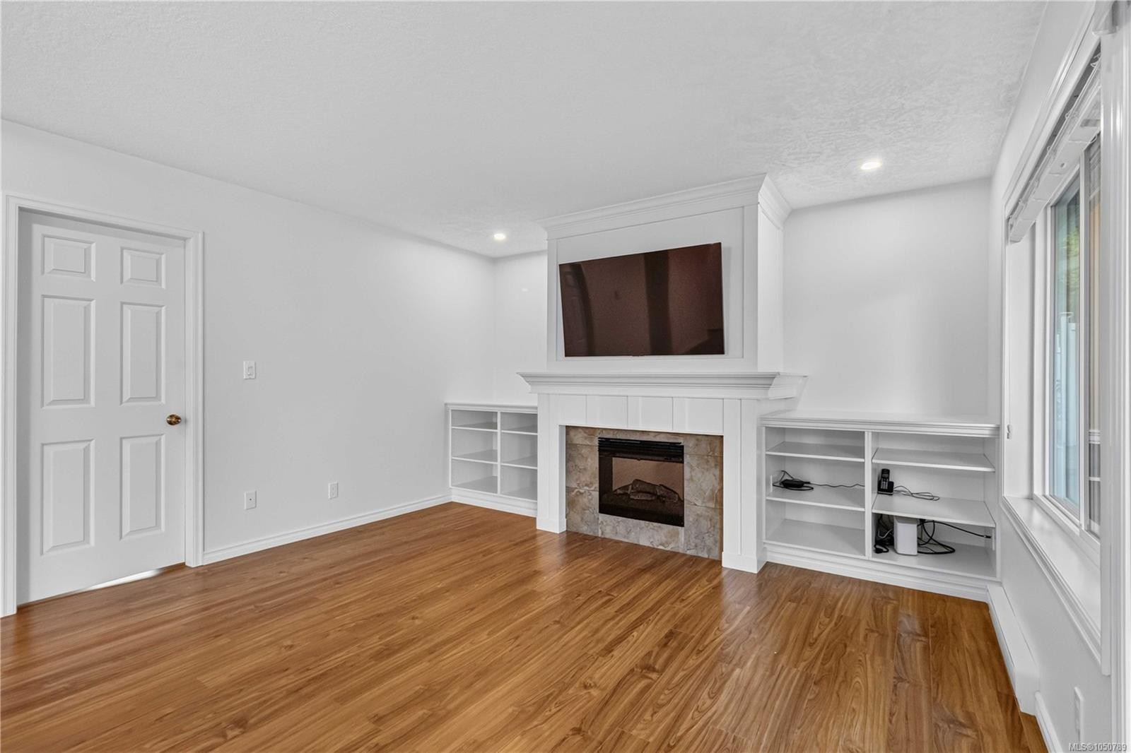 #9-3966 Cedar Hill Cross Rd, Saanich, BC
