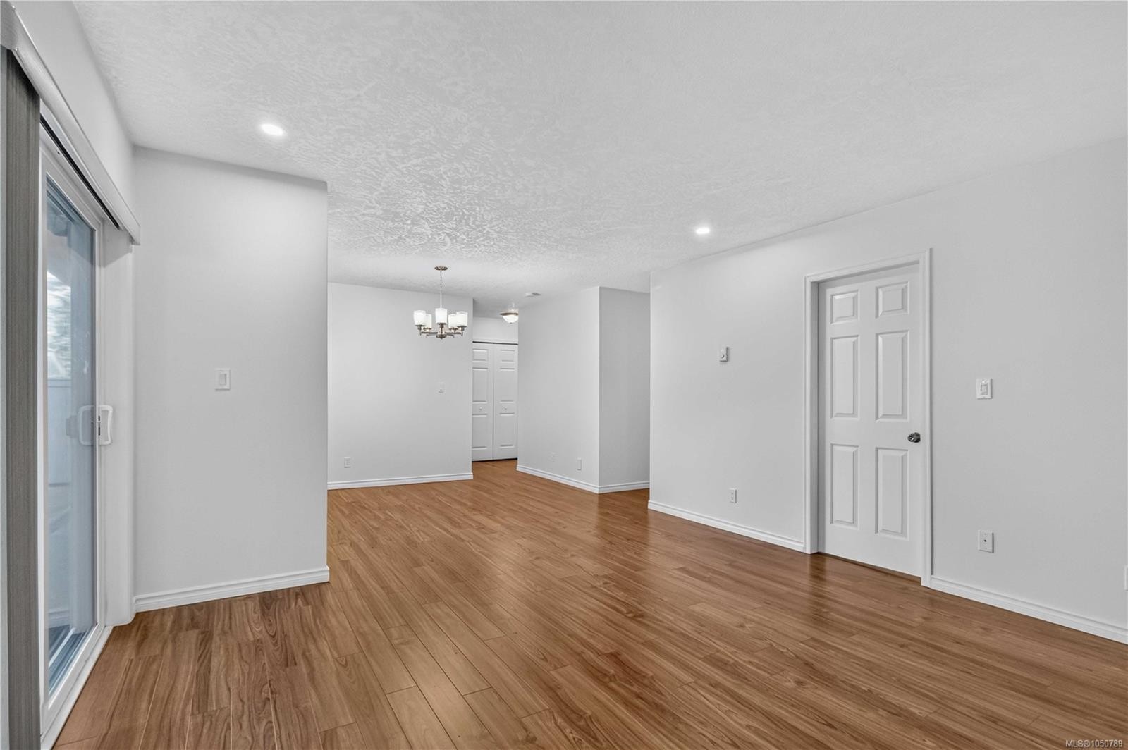 #9-3966 Cedar Hill Cross Rd, Saanich, BC