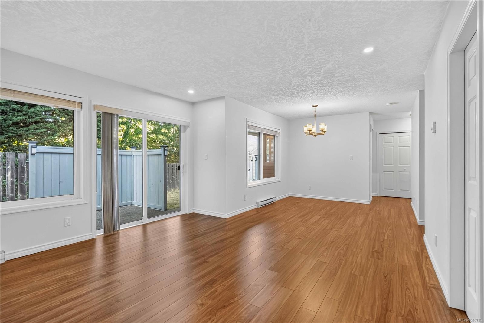 #9-3966 Cedar Hill Cross Rd, Saanich, BC