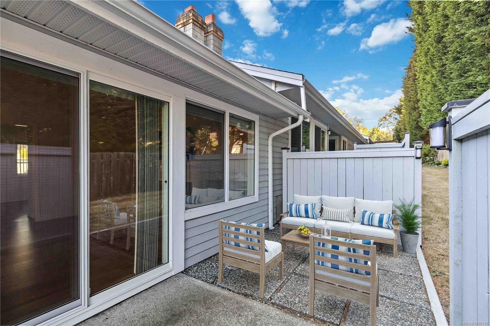 #9-3966 Cedar Hill Cross Rd, Saanich, BC