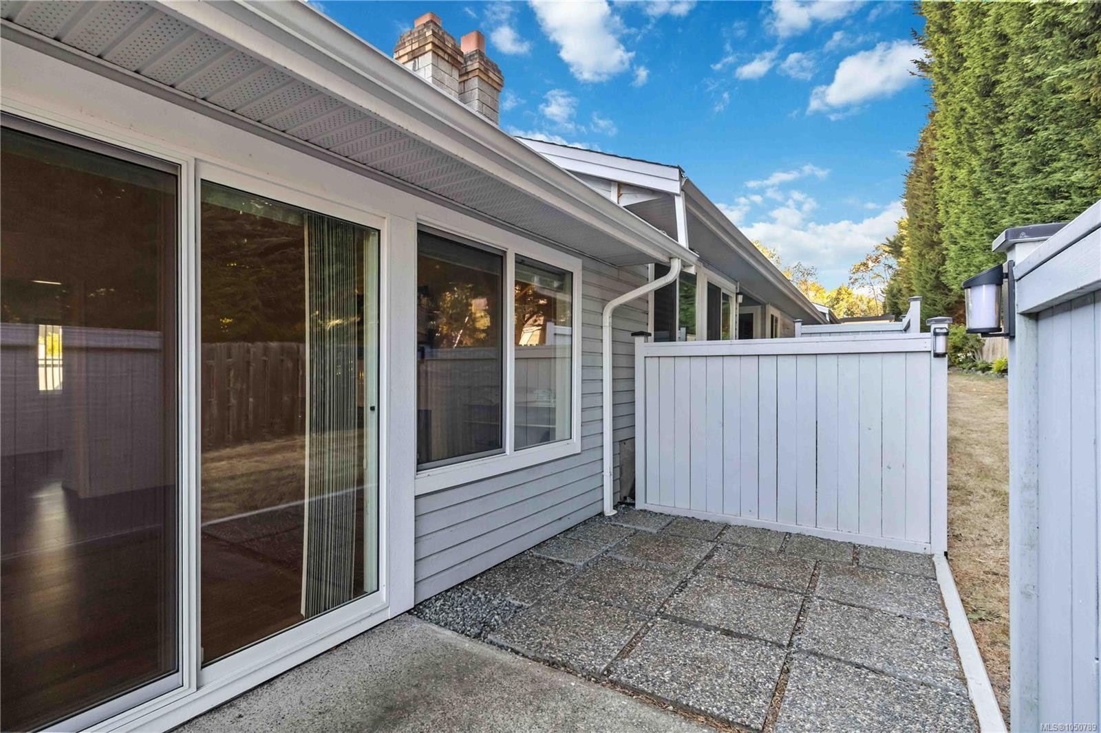 #9-3966 Cedar Hill Cross Rd, Saanich, BC