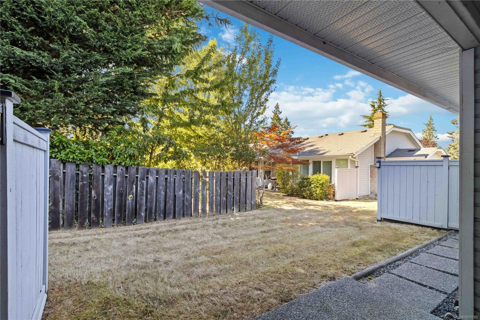#9-3966 Cedar Hill Cross Rd, Saanich, BC