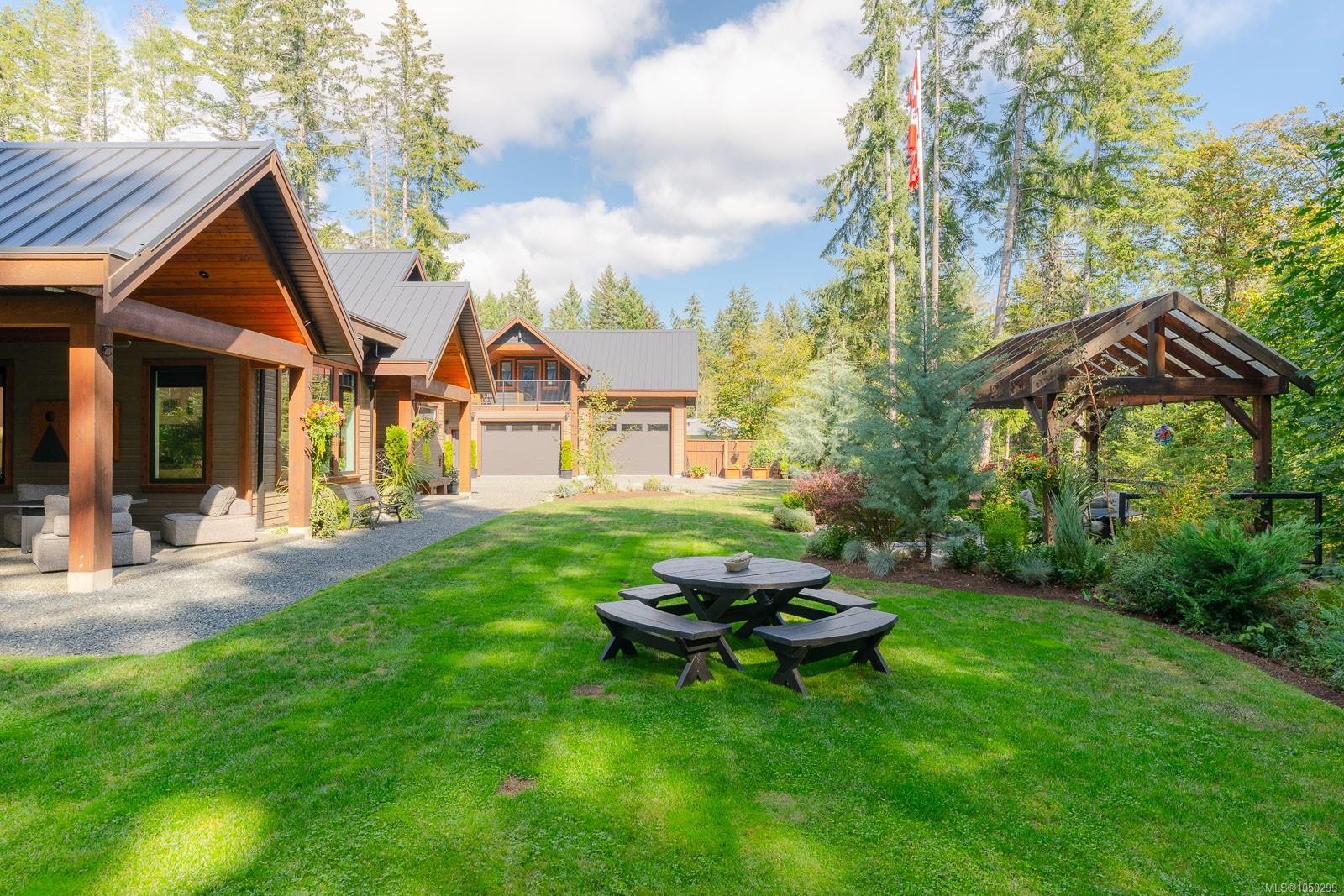 5625 Willow Rd, Port Alberni, BC