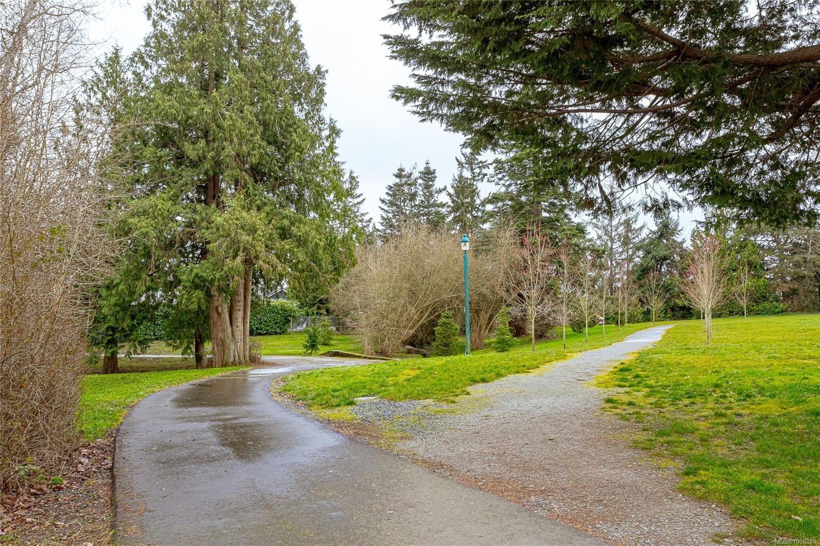 #13-10480 Resthaven Dr, Sidney, BC
