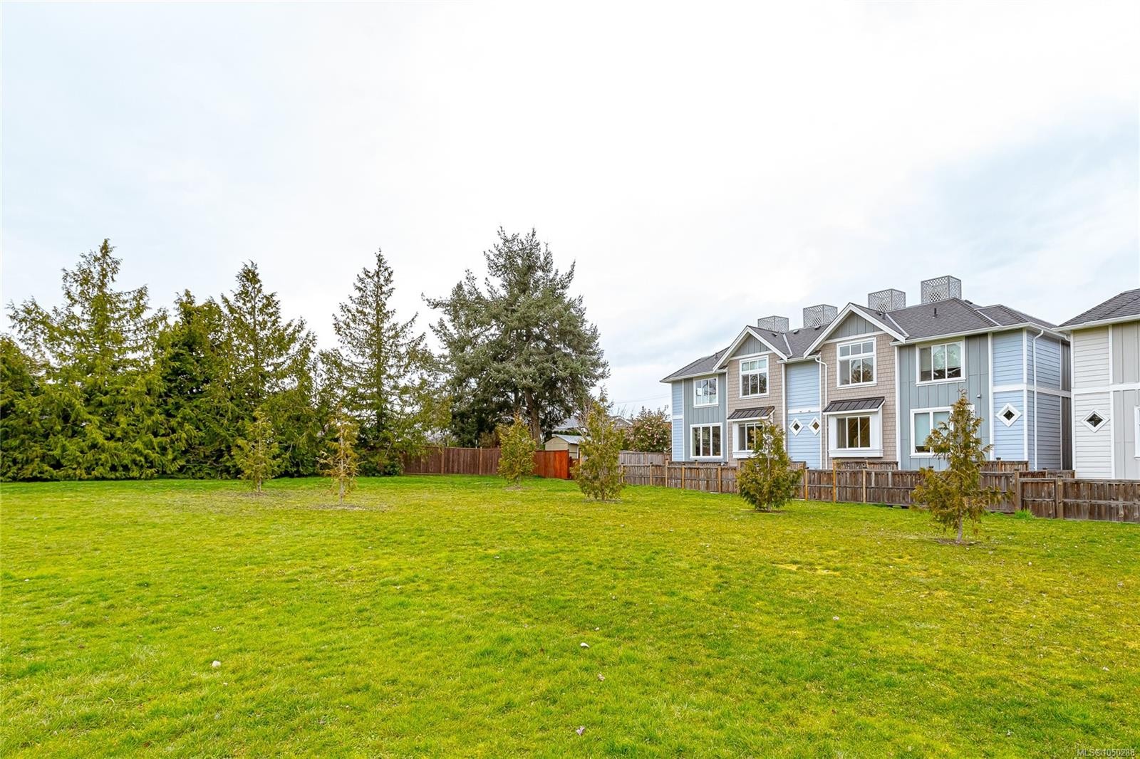 #13-10480 Resthaven Dr, Sidney, BC