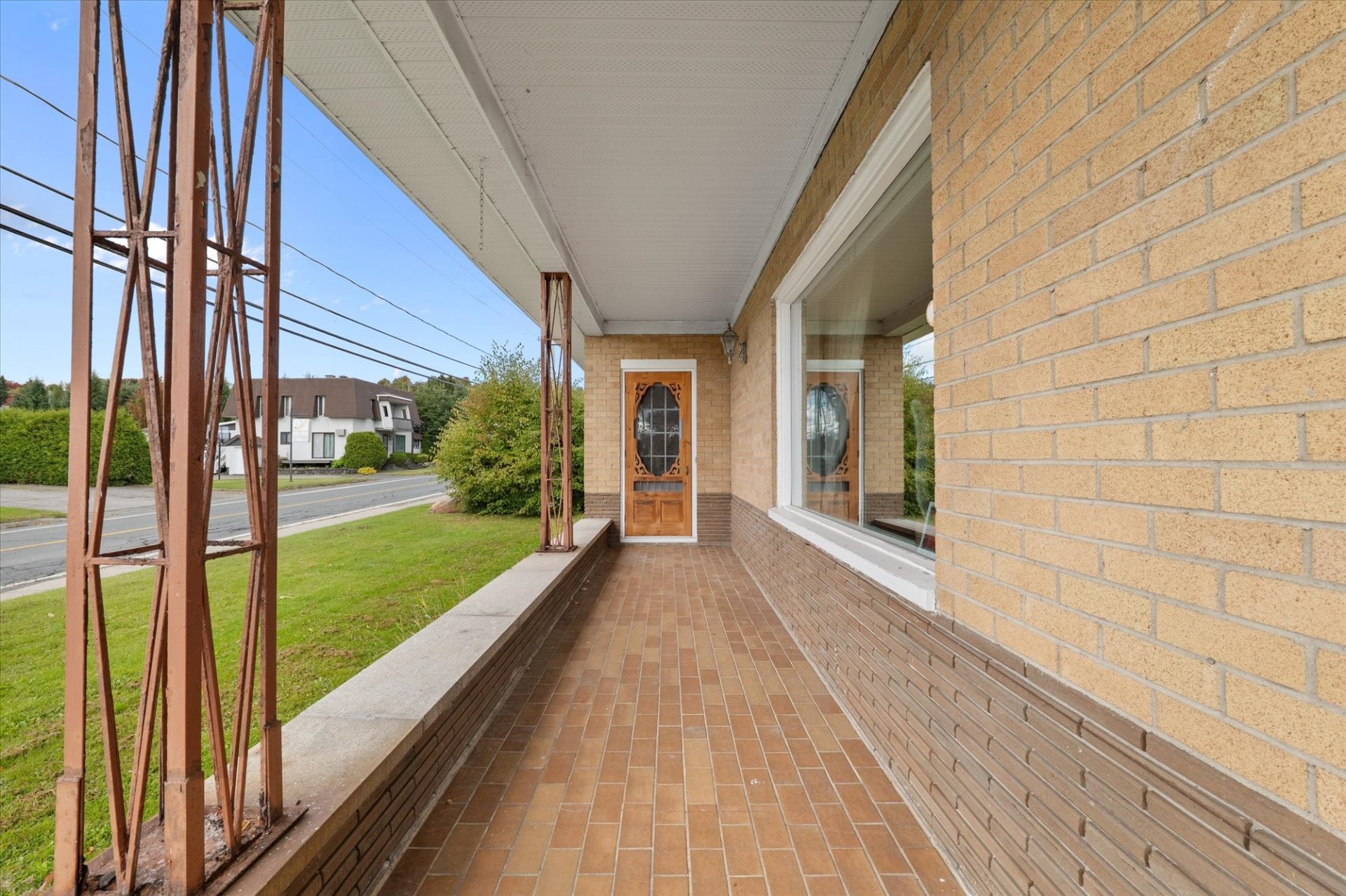 Entry - 302 Rue Langevin, Saint-Odilon-De-Cranbourne, QC