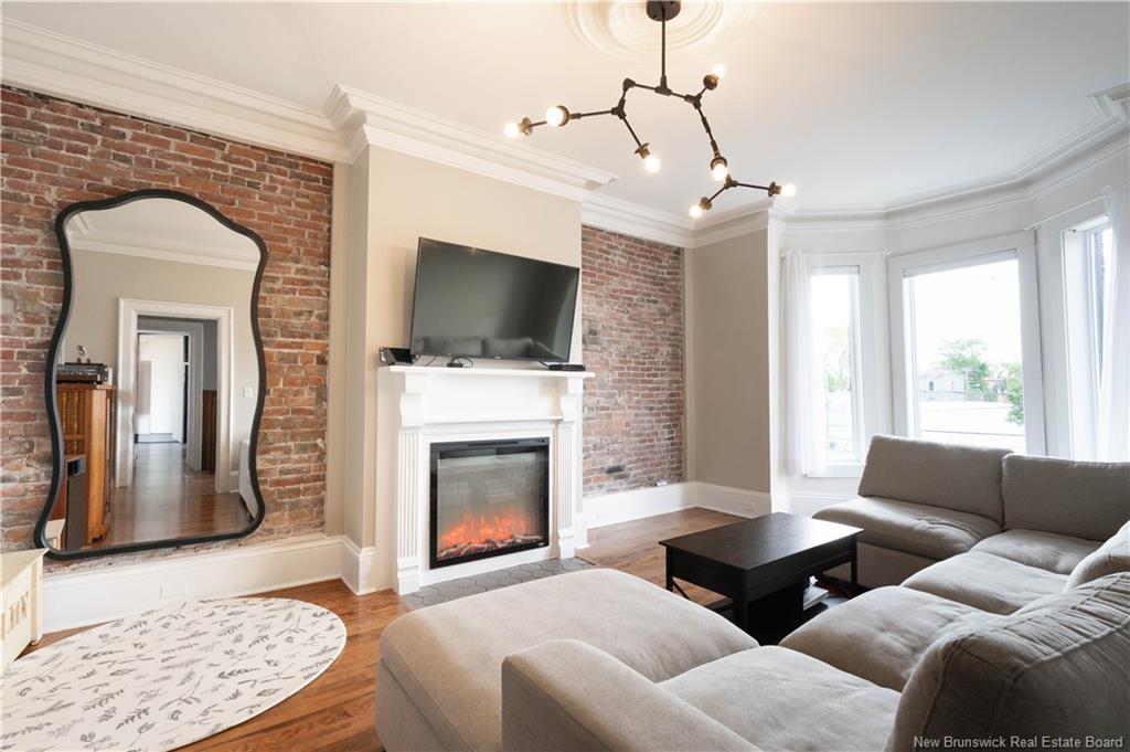 77 Mecklenburg St, Saint John, NB