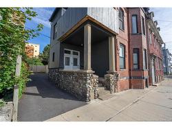 77 Mecklenburg ST Saint John, NB E2L 1P9