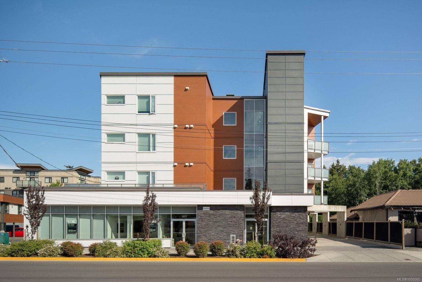 #306-7098 Wallace Dr, Central Saanich, BC