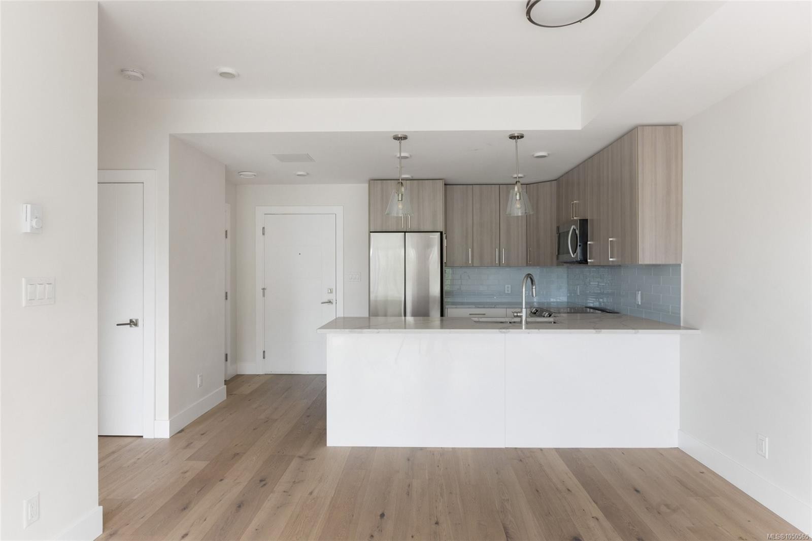 #306-7098 Wallace Dr, Central Saanich, BC