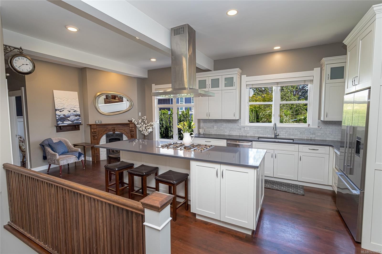 875 Richmond Ave, Victoria, BC