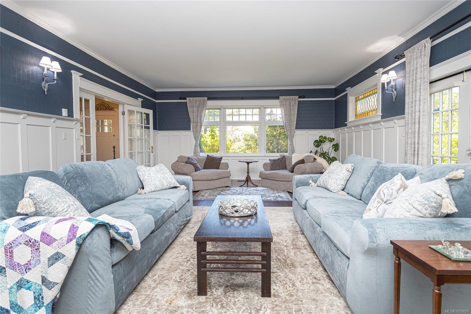 875 Richmond Ave, Victoria, BC
