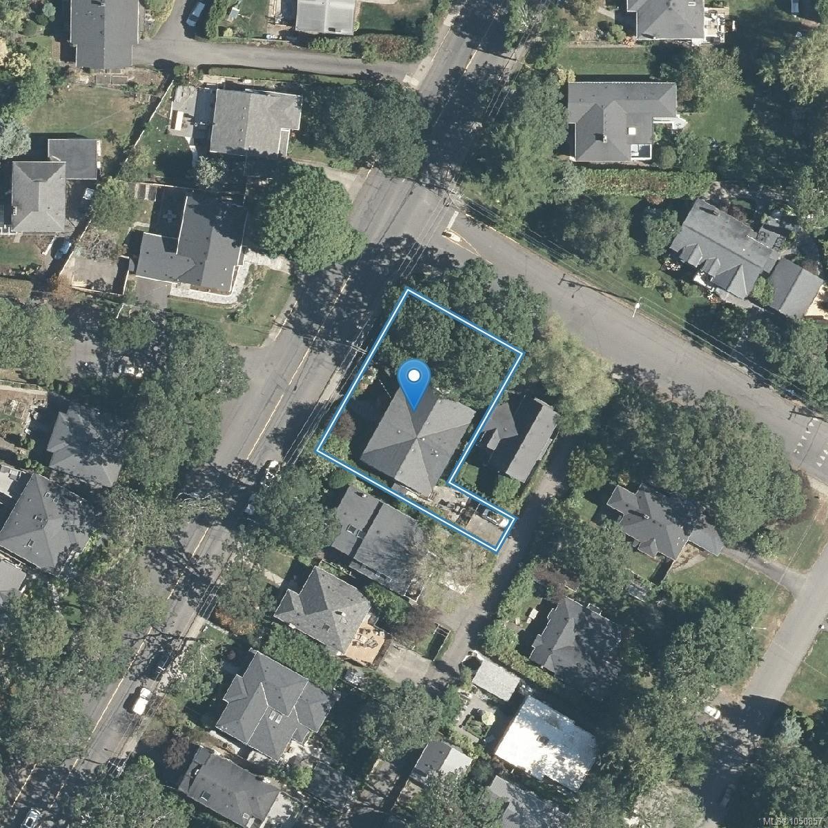 875 Richmond Ave, Victoria, BC