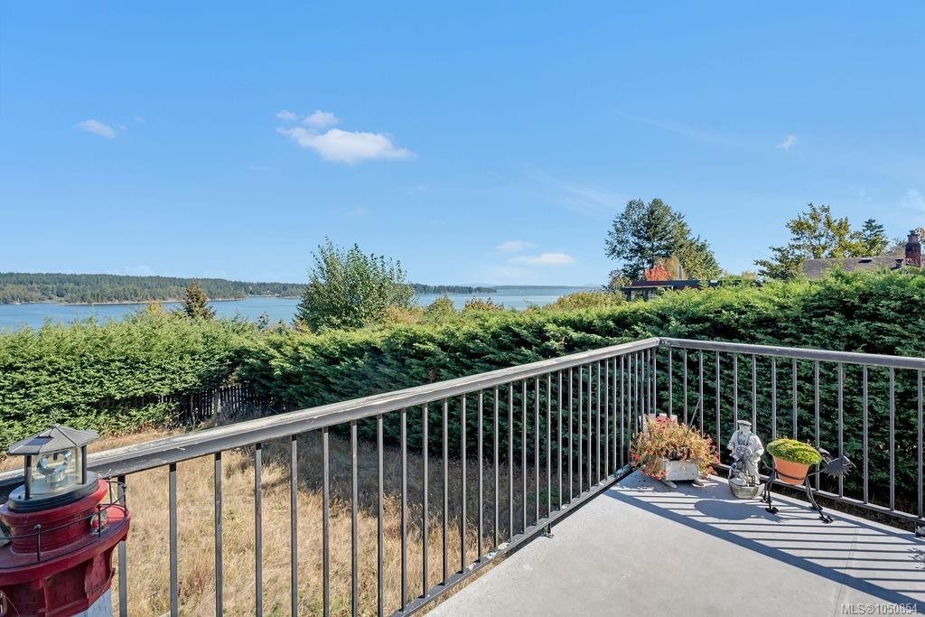 275 Bayview Ave, Ladysmith, BC