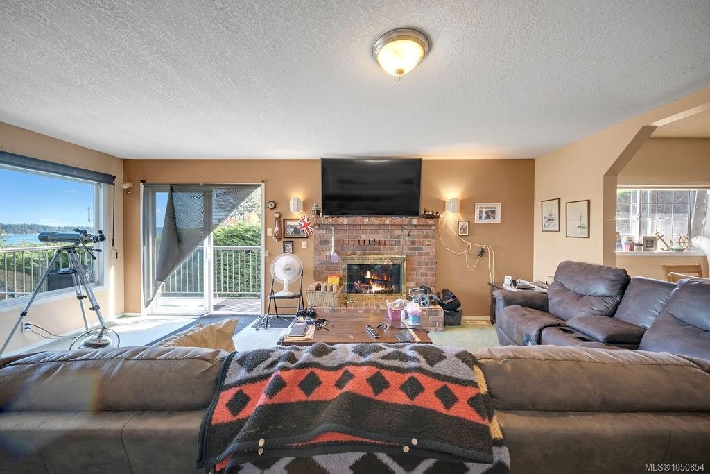 275 Bayview Ave, Ladysmith, BC