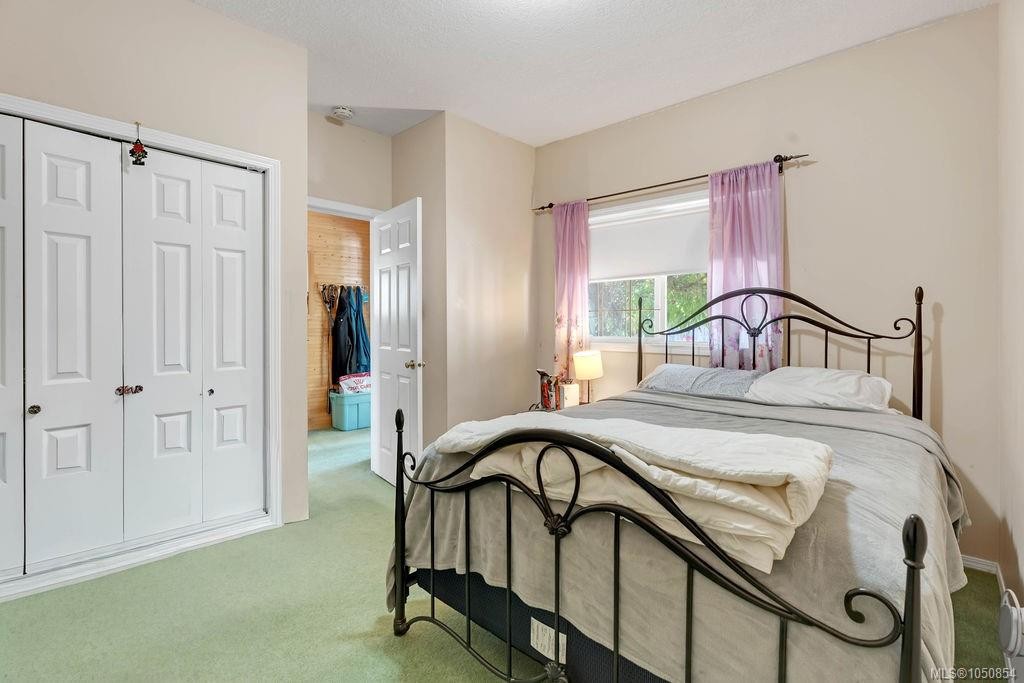 275 Bayview Ave, Ladysmith, BC