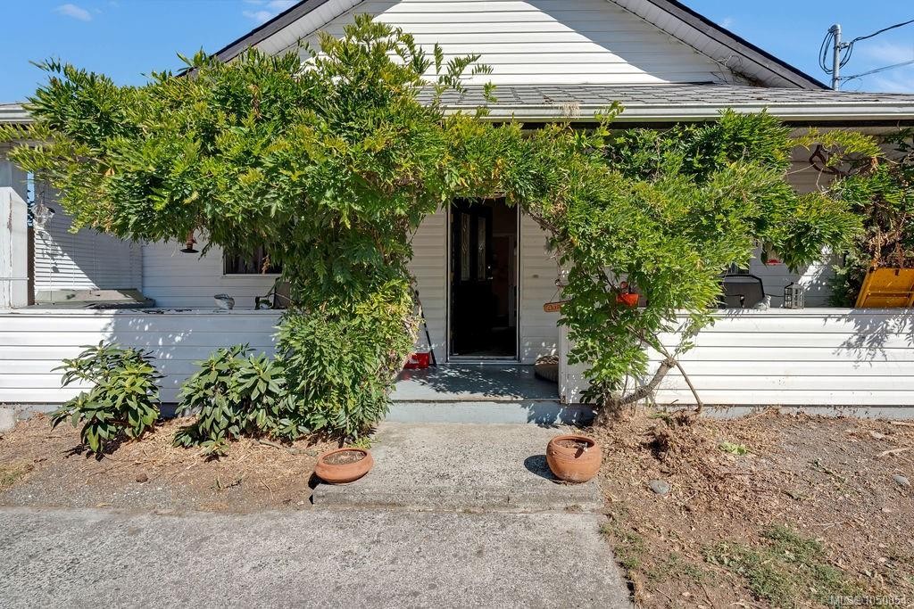 275 Bayview Ave, Ladysmith, BC