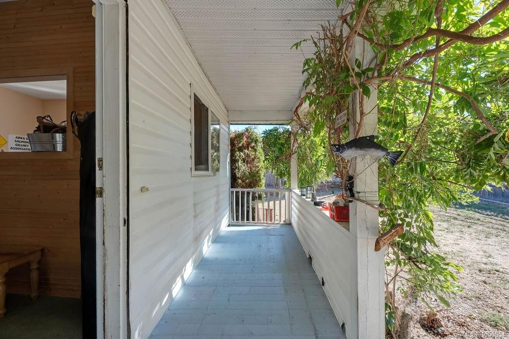 275 Bayview Ave, Ladysmith, BC
