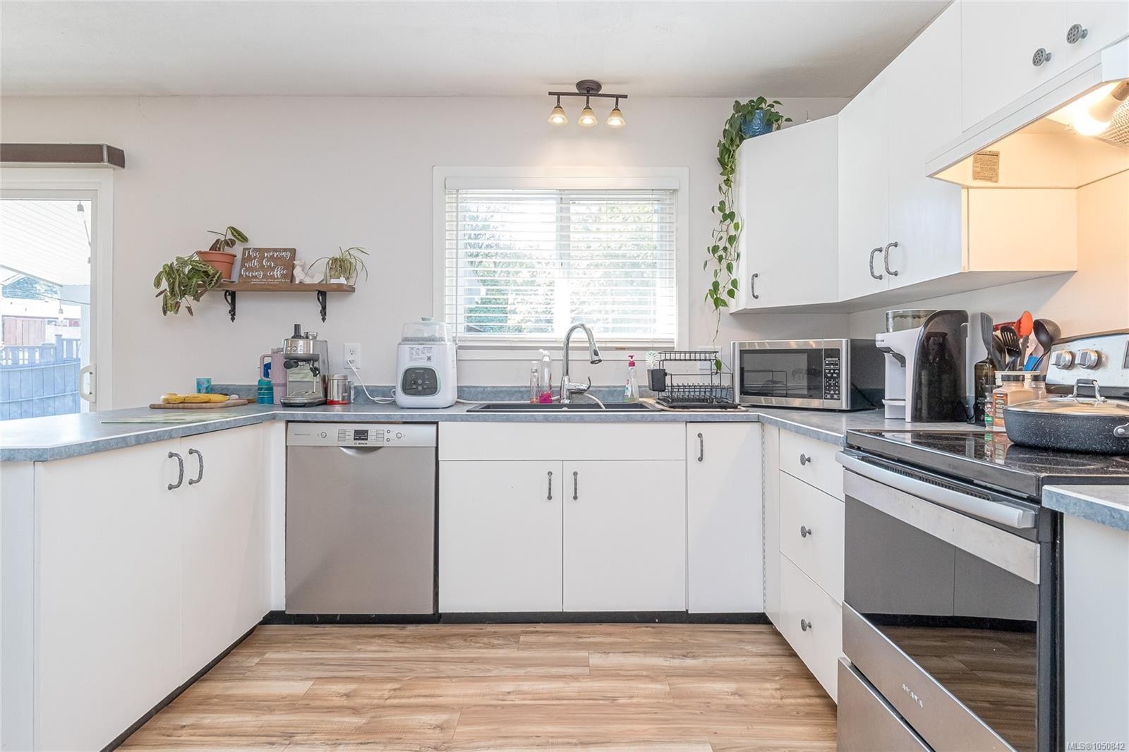 3140 Highfield Rd, Duncan, BC