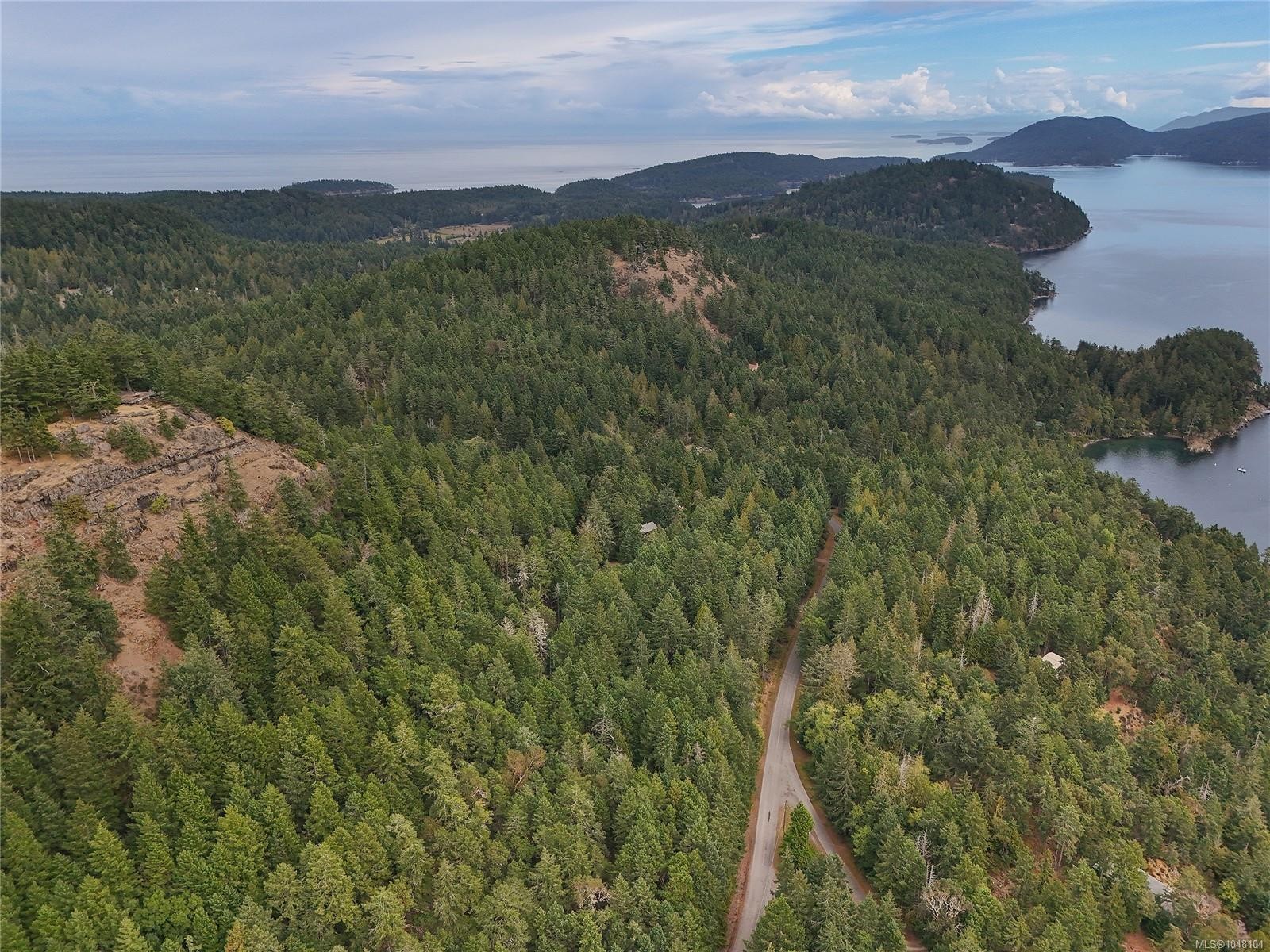 470 Heck Hill Rd, Mayne Island, BC